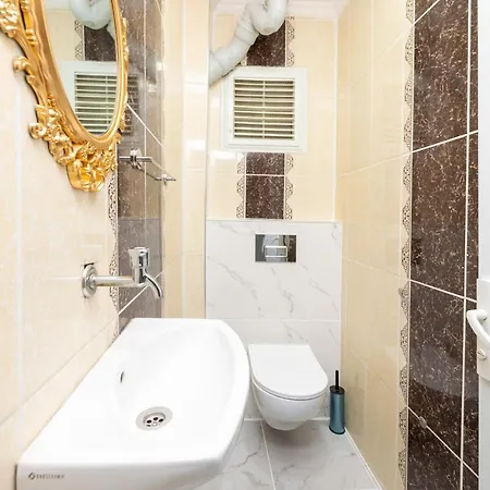 Denizpalaceapartment *