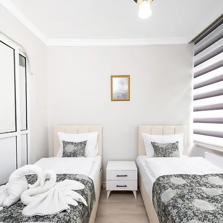 Denizpalaceapartment *